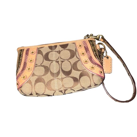 Coach Vtg Brown & Tan Jacquard Signature Soho Embroidered Wristlet F40968 - Picture 1 of 7